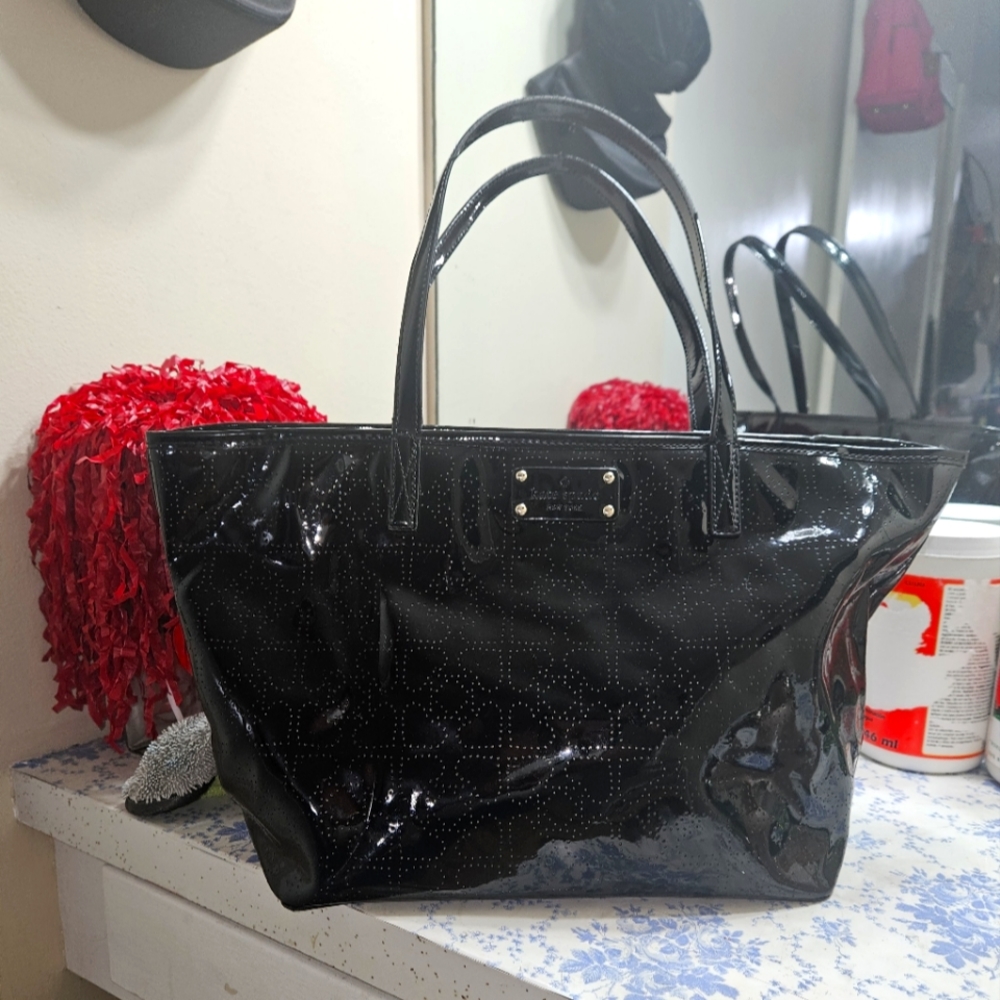 USED KATE SPADE TOTE